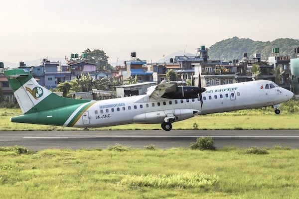 Caixas-pretas de ATR72 que caiu no Nepal são decodificadas em Cingapura