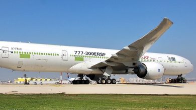 Boeing 777-300ER cargueiro decola pela primeira vez