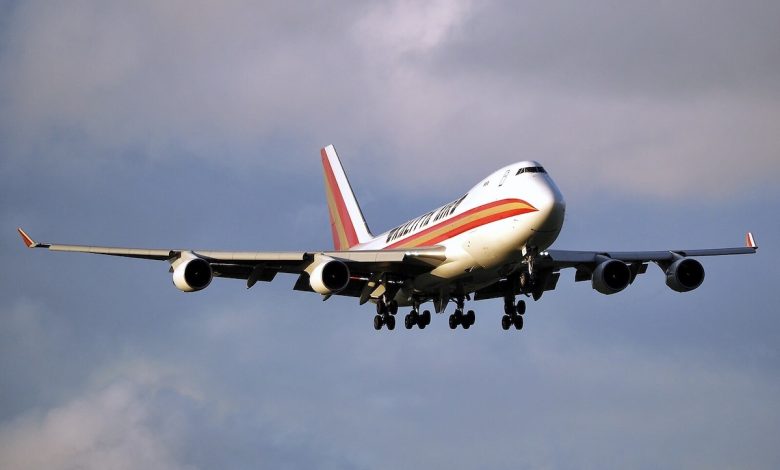 Kalitta Air realiza operação com o Boeing 747 em Salvador