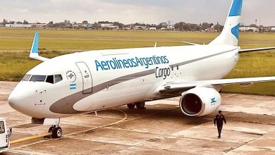 Aerolíneas Argentinas realiza primeiro voo internacional com o 737 Cargo