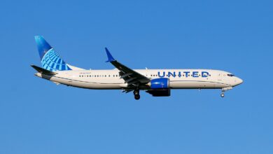 United pausa contratações de piloto por atrasos nas entregas da Boeing